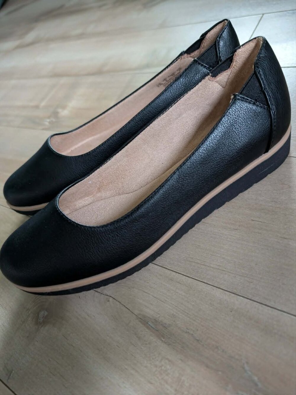 SOUL Naturalizer Black Comfort Ballet Flats Slip On Shoes Size 7 Like New